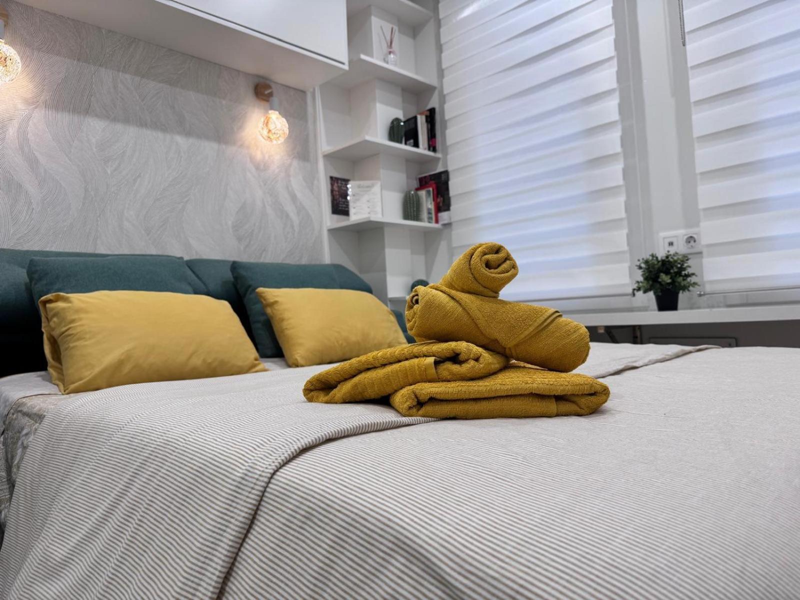 Estudio Ideal Para 2 Personas Малага Экстерьер фото